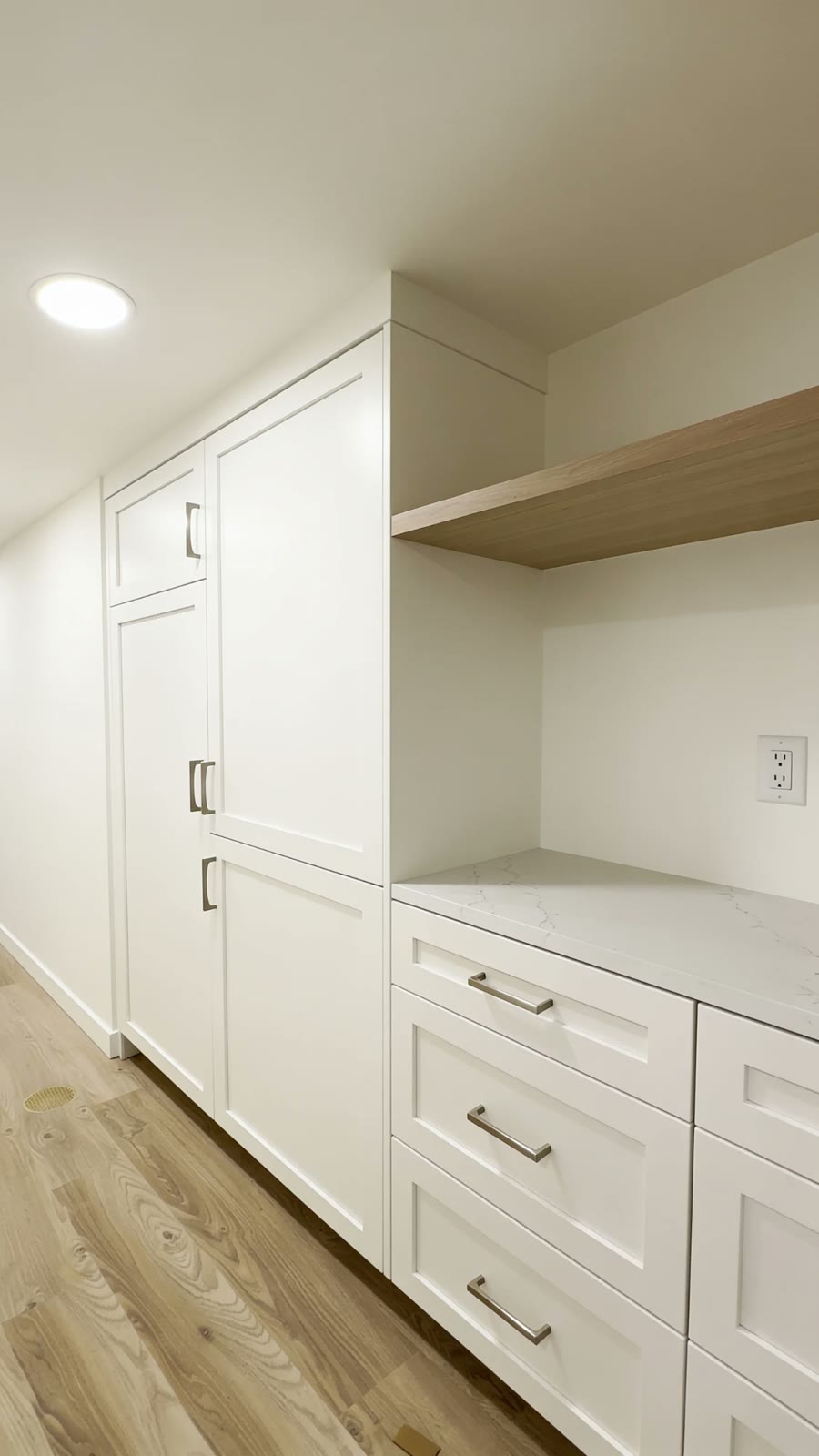 Pantry wall built in, photo 2